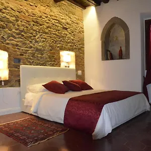 https://suite-la-nicchia-guelfa.it-tuscanyhotel.com